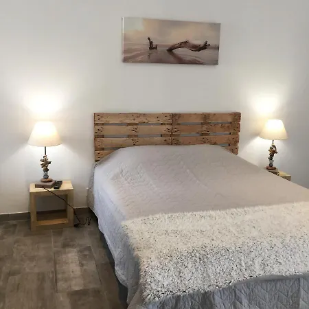 Mas D'auzieres فندق مبيت وإفطار سان جيل