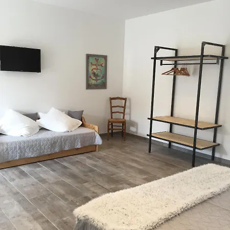 فندق مبيت وإفطار Mas D'auzieres